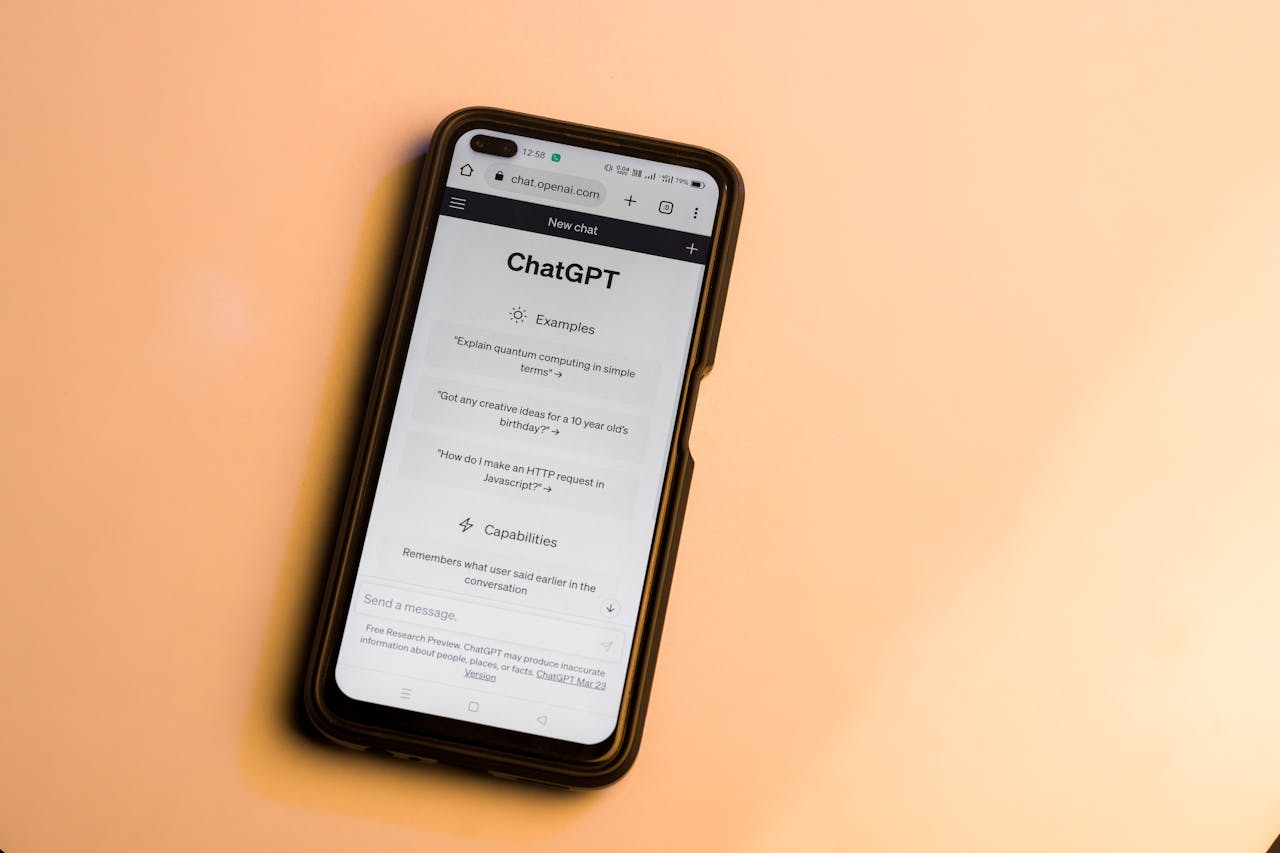 LaKarulina: Cómo puedes mejorar la productividad de tu negocio con prompts y ChatGPT